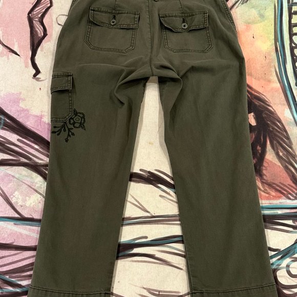 Vtg Y2K Lee Heritage Olive Green Floral Embroidered Cropped Cargo Utility Pants - Picture 15 of 15
